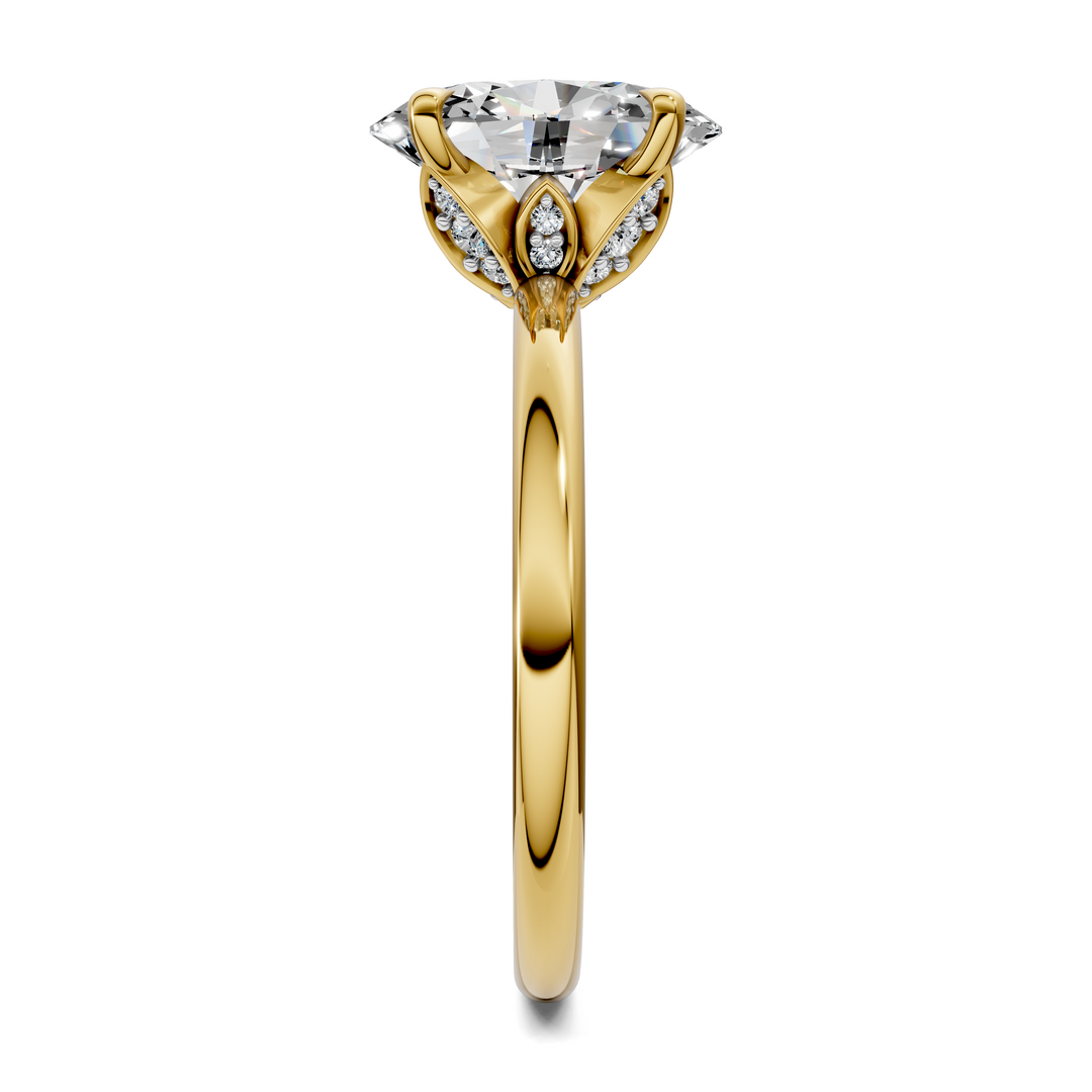 Solana Leaf Accent Ring