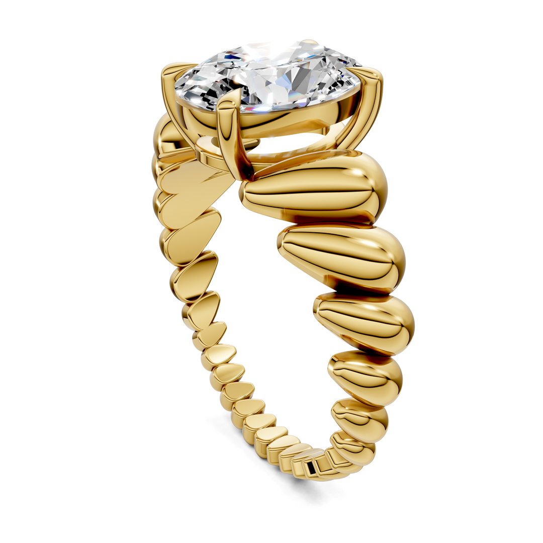 Kassandra Croissant Ring