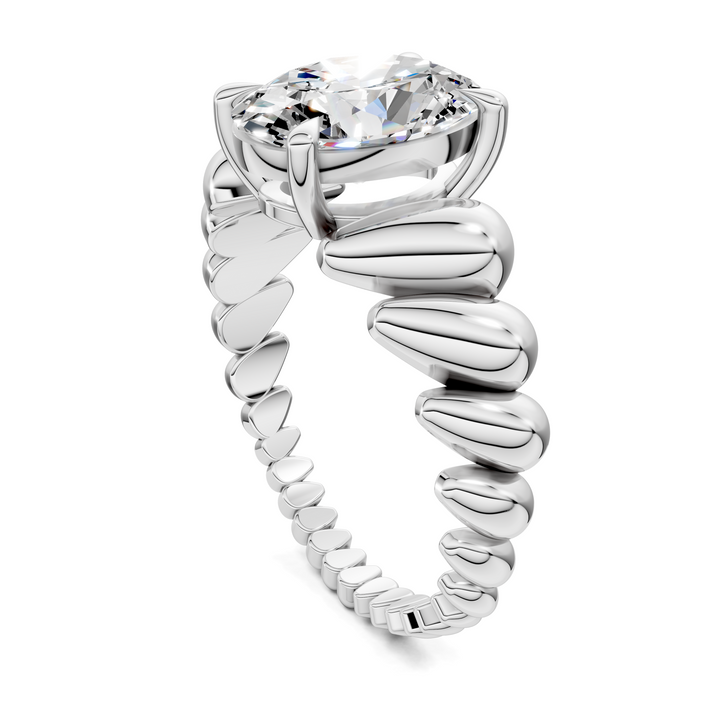 Kassandra Croissant Ring