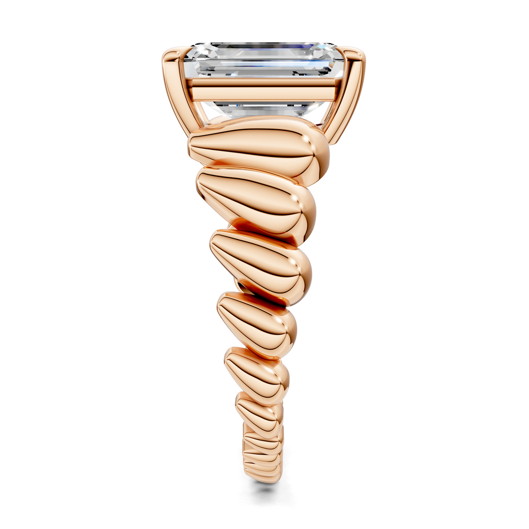 Kassandra Croissant Ring