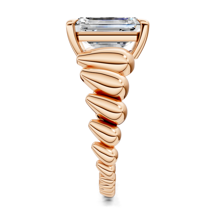 Kassandra Croissant Ring