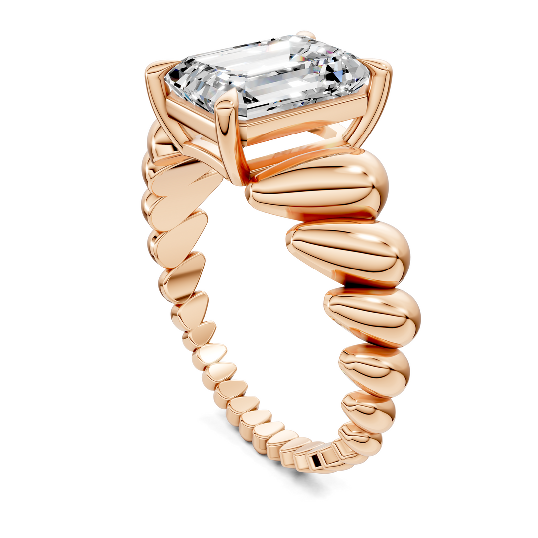 Kassandra Croissant Ring