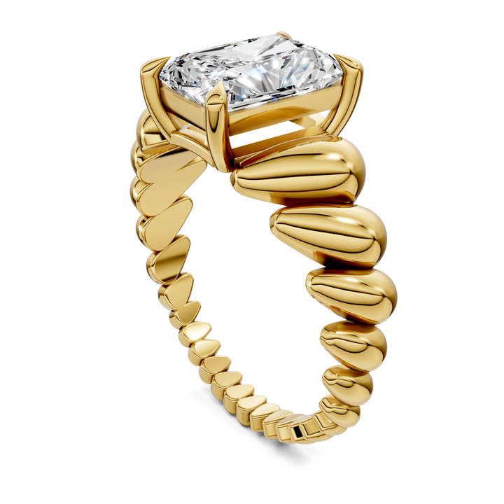 Kassandra Croissant Ring