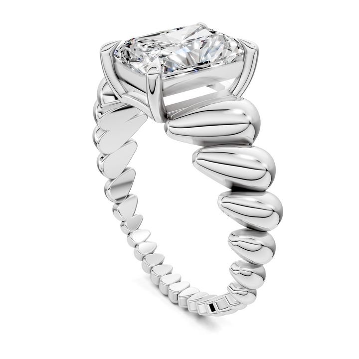 Kassandra Croissant Ring