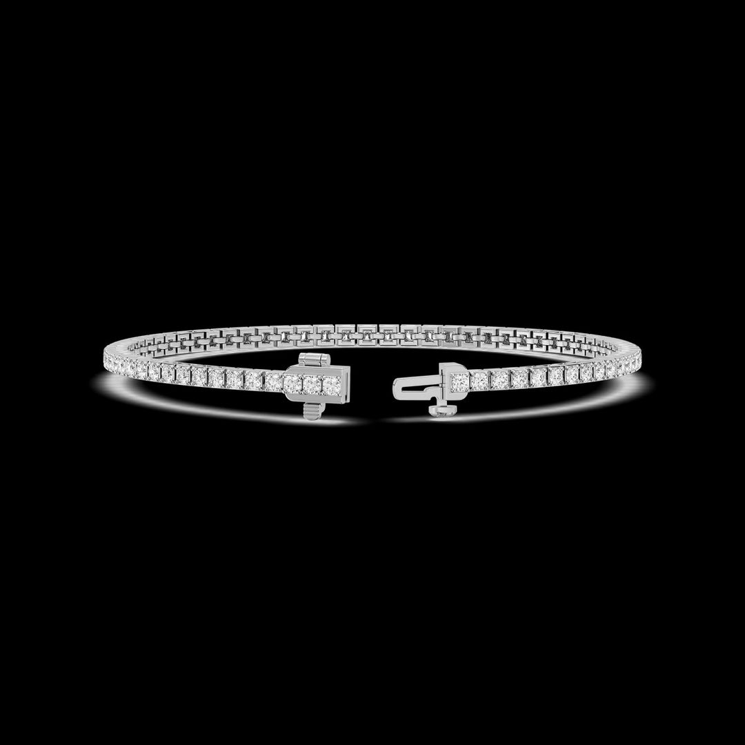 Classic White Gold Round Brilliant Diamond Tennis Bracelet